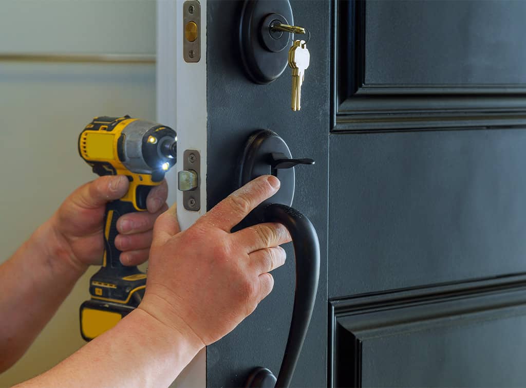 https://thescandinavianco.com/business/important-role-of-locksmith-services-for-apartment-complexes/